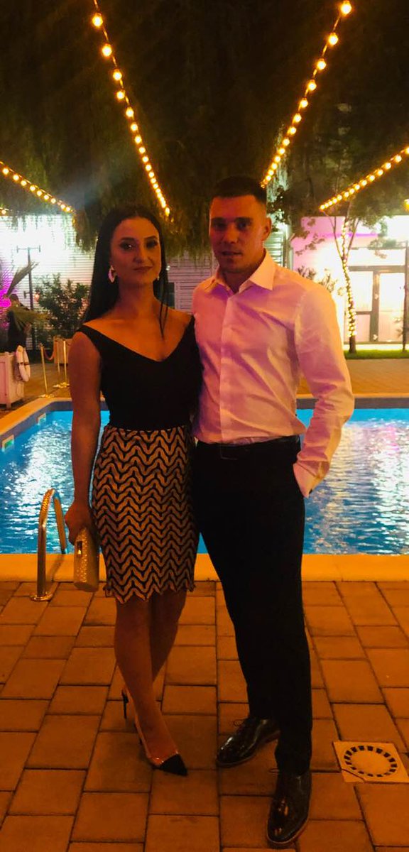 FinDom007's tweet photo. Come and serve a Real man right now in this morning !  #Cashmaster #dominant https://t.co/4x8qe4f7sQ