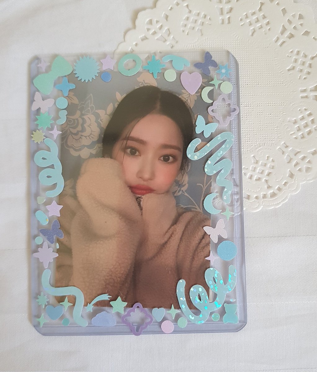 bleuiu's tweet photo. ⠀⠀⠀⠀˚˗ˏˋ lovemails 𓂃✧
⤹ thank you so much for packing minju and eunbi so nicely ! i absolutely love the packaging and the freebies omg T__T my prios came home because of you, vv accommodating and nice, till the next transaction ^^ @zzaebicart #fromzzaebi ♡ https://t.co/4OECzIjmkJ