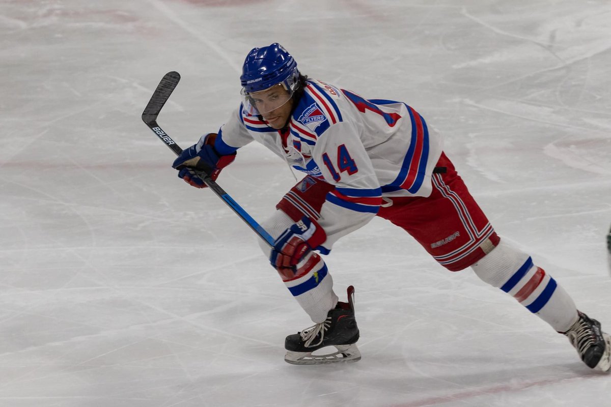 SrFlyers's tweet image. Boys win 5-4 tonight and force game 5 in Milestone tomorrow March 16th at 8:00pm #LFG #FlyNation