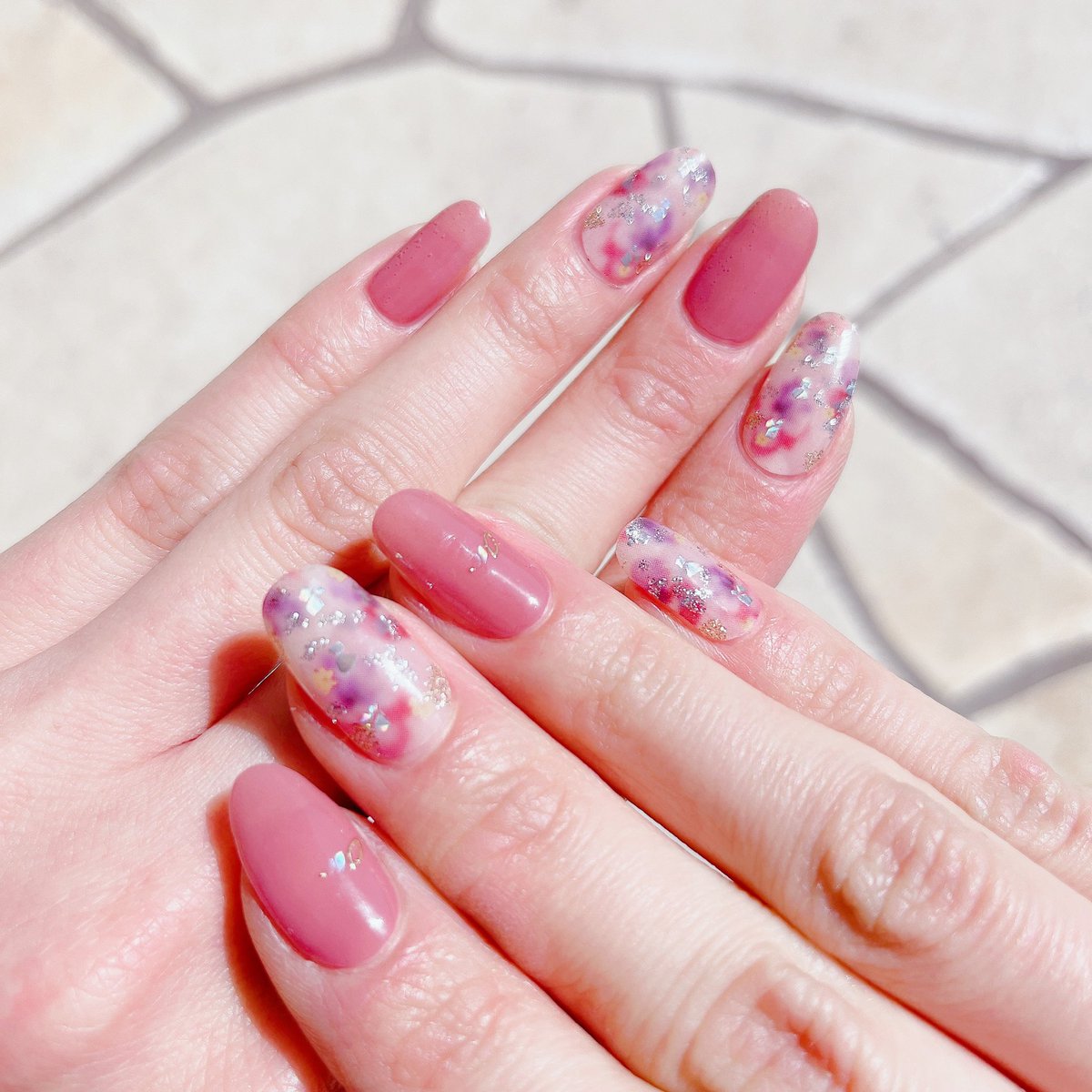 s__nails's tweet photo. @GelatofactoryJP さんからいただいたもの使ってみました🥰💕
こんな手軽に可愛い凝ったデザインができるなんて嬉しい〜！なくなったらリピします！！

#ジェラートファクトリー https://t.co/oscF1v0trQ
