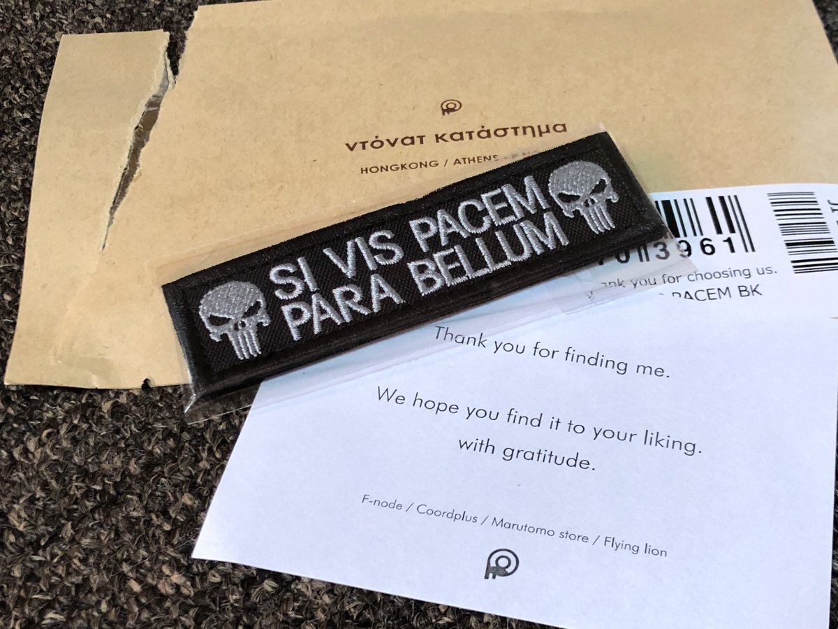 sgt_catshit's tweet image. Police officerが実際に
このパッチつけててかっこよ

si vis pacem para bellum
汝平和を欲さば、戦への備えをせよ

#sivispacemparabellum 
#velcropatch
#militarypatch
#platecarrier
#airsoft
#エアガン #エアーガン
#電動ガン #タクティカル
#ベルクロ #パッチ #ワッペン
#サバゲー