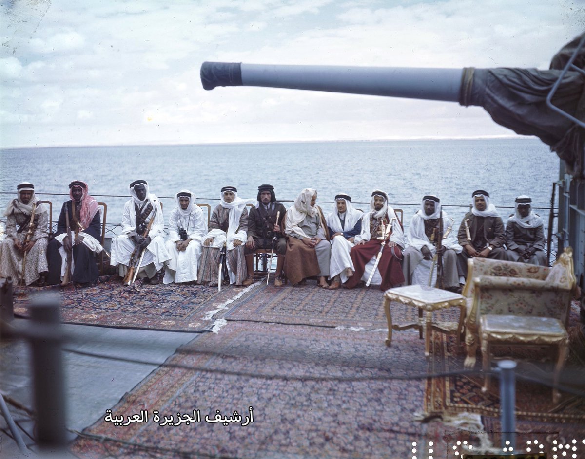 ArabiaArchive's tweet photo. صور من اللقاء التاريخي بين #الملك_عبدالعزيز آل سعود رحمه الله و الرئيس روزفلت سنة ١٩٤٥م /١٣٦٤هـ.
يظهر كذلك الشيخ مطلق الجبعاء الدويش والشيخ ماجد الخثيلة يرحمهم الله جميعاً.
#السعودية https://t.co/lgSRn0ta2J