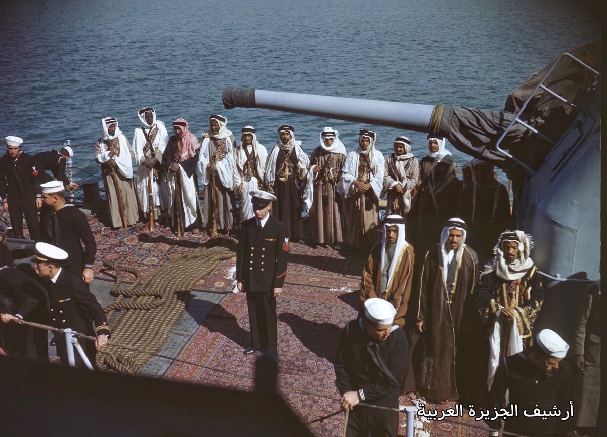 ArabiaArchive's tweet photo. صور من اللقاء التاريخي بين #الملك_عبدالعزيز آل سعود رحمه الله و الرئيس روزفلت سنة ١٩٤٥م /١٣٦٤هـ.
يظهر كذلك الشيخ مطلق الجبعاء الدويش والشيخ ماجد الخثيلة يرحمهم الله جميعاً.
#السعودية https://t.co/lgSRn0ta2J