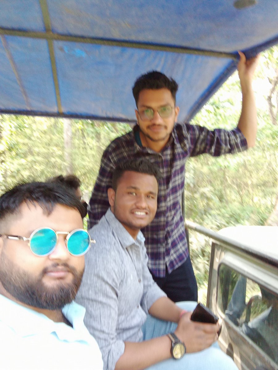 MisterT012's tweet photo. Safari in Chitwan, Nepal
@pantumesh11 https://t.co/JZqWbGMYK6