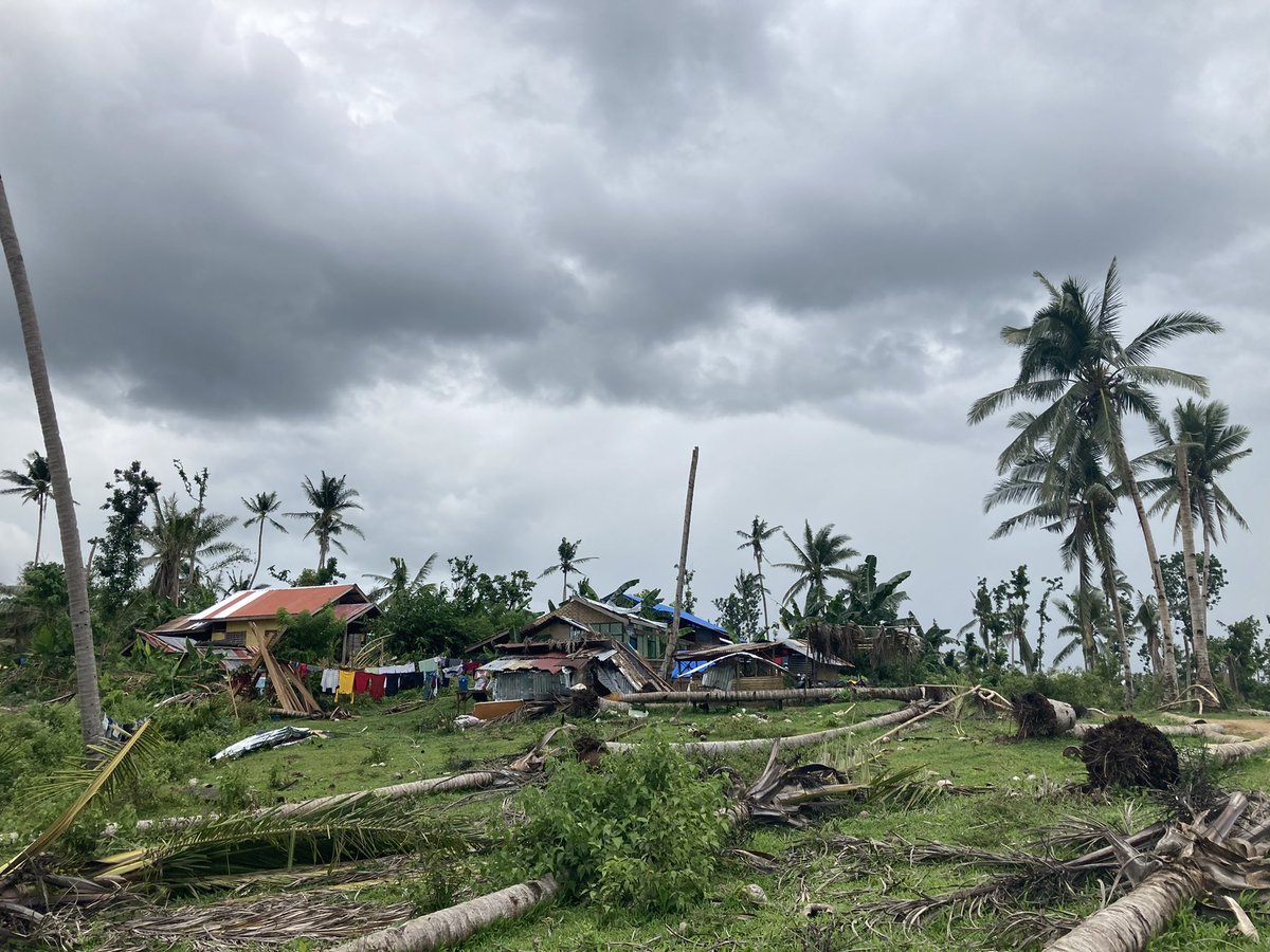 teaspuria_'s tweet photo. Joining for a few hours team @ThePDRF x @BuildChange in their shelter assessments in Bohol 🏡 

Great and insightful conversations all morning! Disasters, bad as they may be, are also a clear entry point to promote and accelerate the "resilience" agenda esp in shelter. https://t.co/DhuRINcSqf
