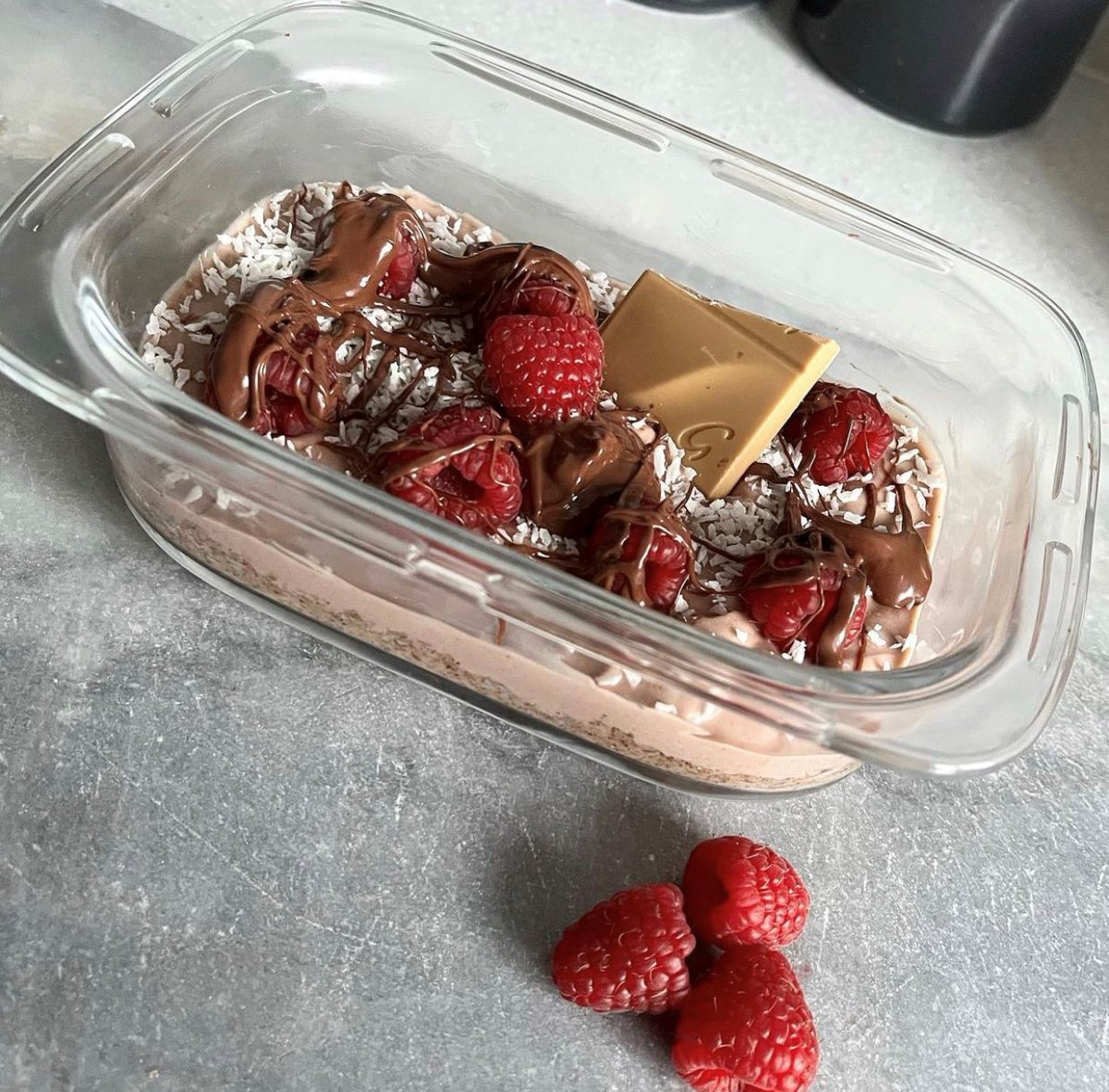 Overnight Bounty Nutri-brex! 🥥😋 Because overnight oats are so 2021… 
Want the recipe? Drop us a message!

#Nutribrex #OvernightWeetabix #GlutenFree #GlutenFreeRecipes #GlutenFreeBreakfast #GlutenFreeIdeas #OvernightOats #TikTokTrends #TikTokRecipe