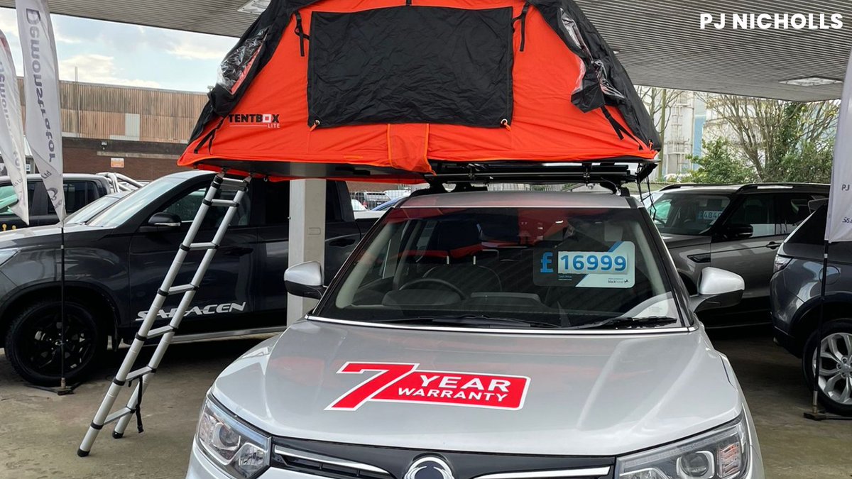 pjnauto's tweet photo. #TentBoxLite & #TentBoxCargo π Available to buy from #PJNLeisure with all models in stock and easy installation, youβll be planning your road trip as fast as you can say summer βοΈ
#worcestershire #gloucestershire #herefordshire #warwickshire #ssangyonggb #explorewithford https://t.co/8lamYlbmMh