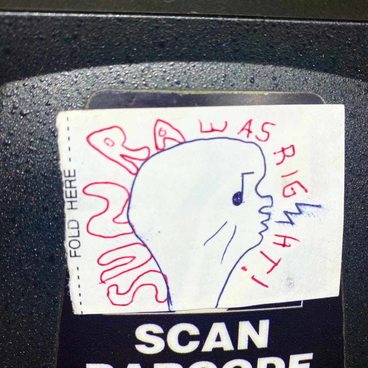 wcraghead's tweet photo. left a sticker at a gas station
#sunra #sunraspring #sunrawasright #streetart #sticker #gas https://t.co/gkwzpH2eZh