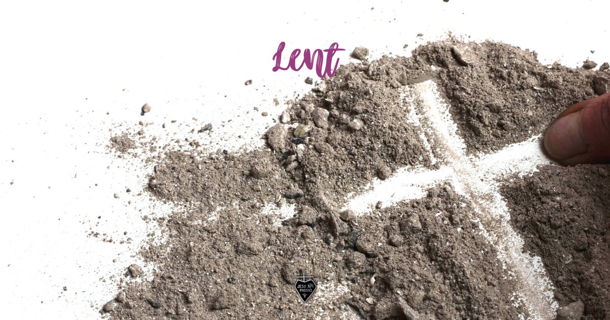 TheSundayMass's tweet image. Lent is a 40 day season of prayer, fasting, and almsgiving that begins on Ash Wednesday and ends at sundown on Holy Thursday. 

Learn more here: usccb.org/prayer-worship… @USCCB 

#Lent #WhatIsLent #Faith