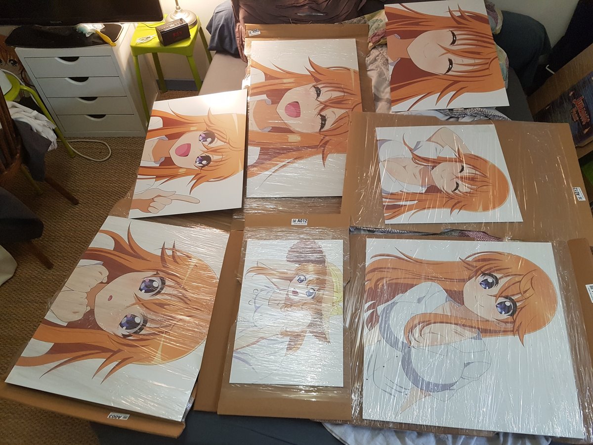 Midori_Chan__'s tweet photo. AHHHHH !!!!! 

I've just recieved them, I love them so much !!!! ❤️❤️

@Meiji405 work is sincerely so incredible !!! 😍❤️🥰

#hardframe #poster #midori #oc #digitaldrawing #moe #cute #cute #animegirl #hardframeposter #posterxxl https://t.co/gbnFWJqgMT