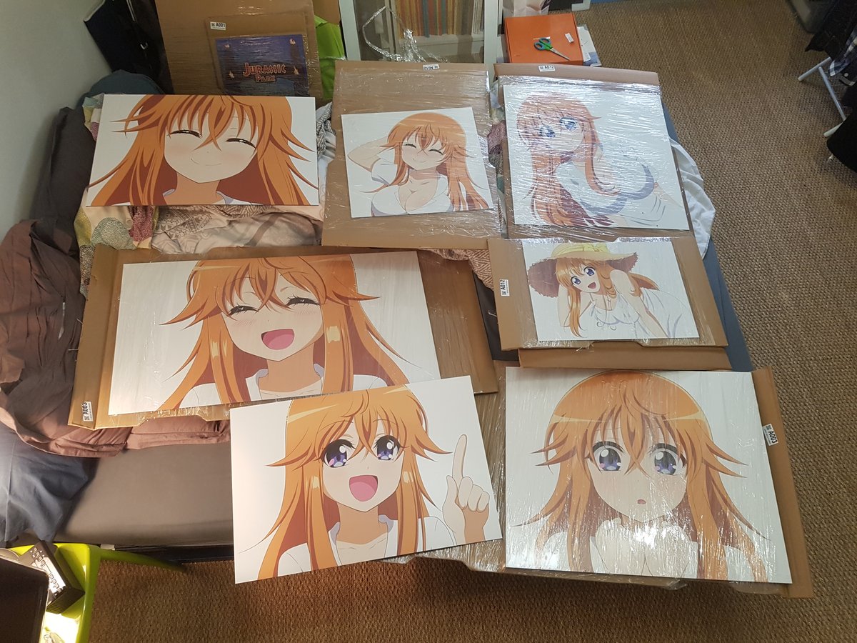 Midori_Chan__'s tweet photo. AHHHHH !!!!! 

I've just recieved them, I love them so much !!!! ❤️❤️

@Meiji405 work is sincerely so incredible !!! 😍❤️🥰

#hardframe #poster #midori #oc #digitaldrawing #moe #cute #cute #animegirl #hardframeposter #posterxxl https://t.co/gbnFWJqgMT