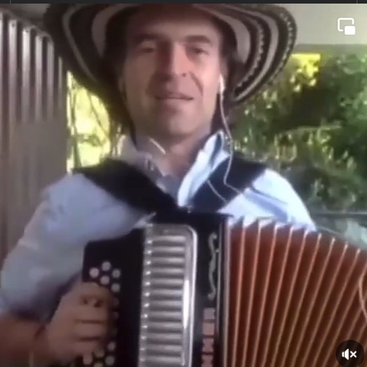 CobyZea's tweet image. "Quien no conoce su historia está condenado a repetirla"