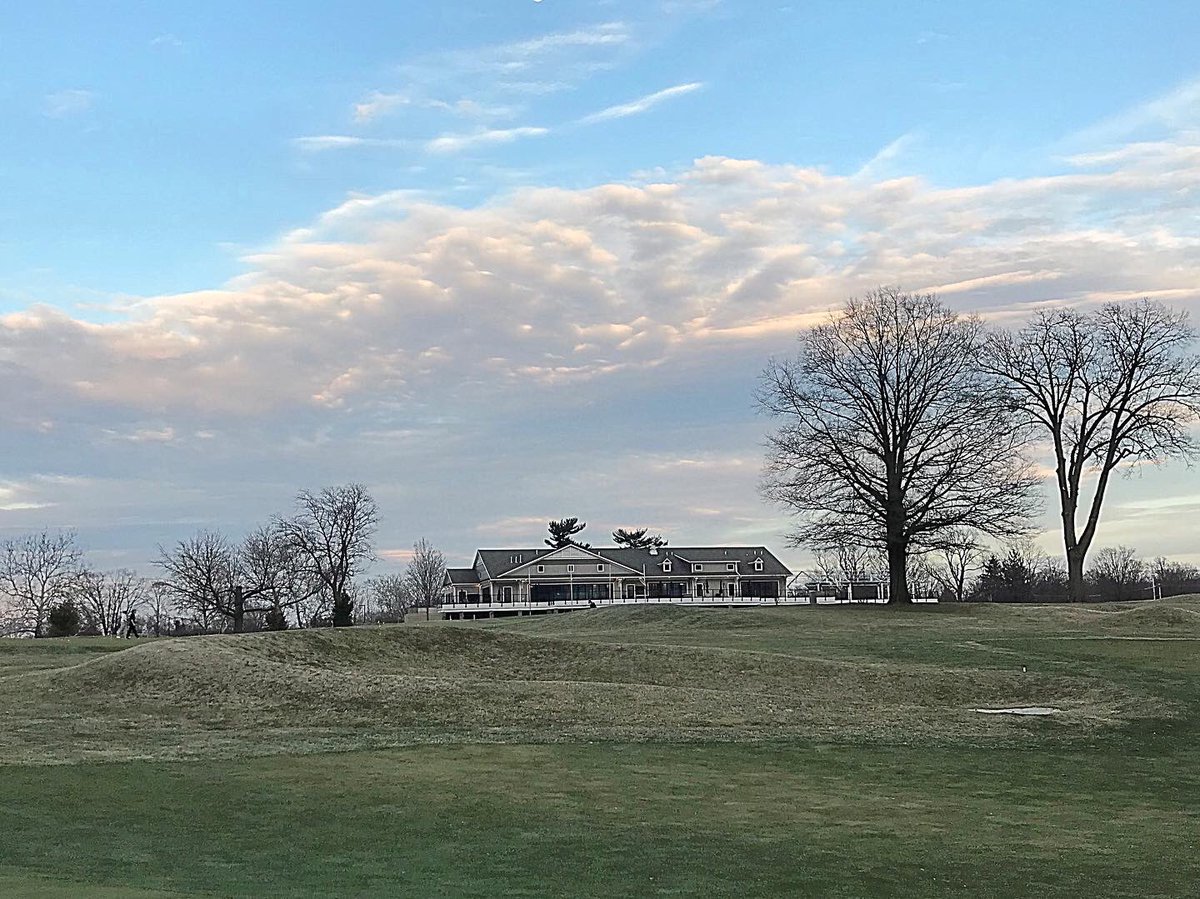 TroxellDustin's tweet photo. ⛳️What a difference from 🥶Saturday vs Tuesday😎 https://t.co/1vlqDUf0w8