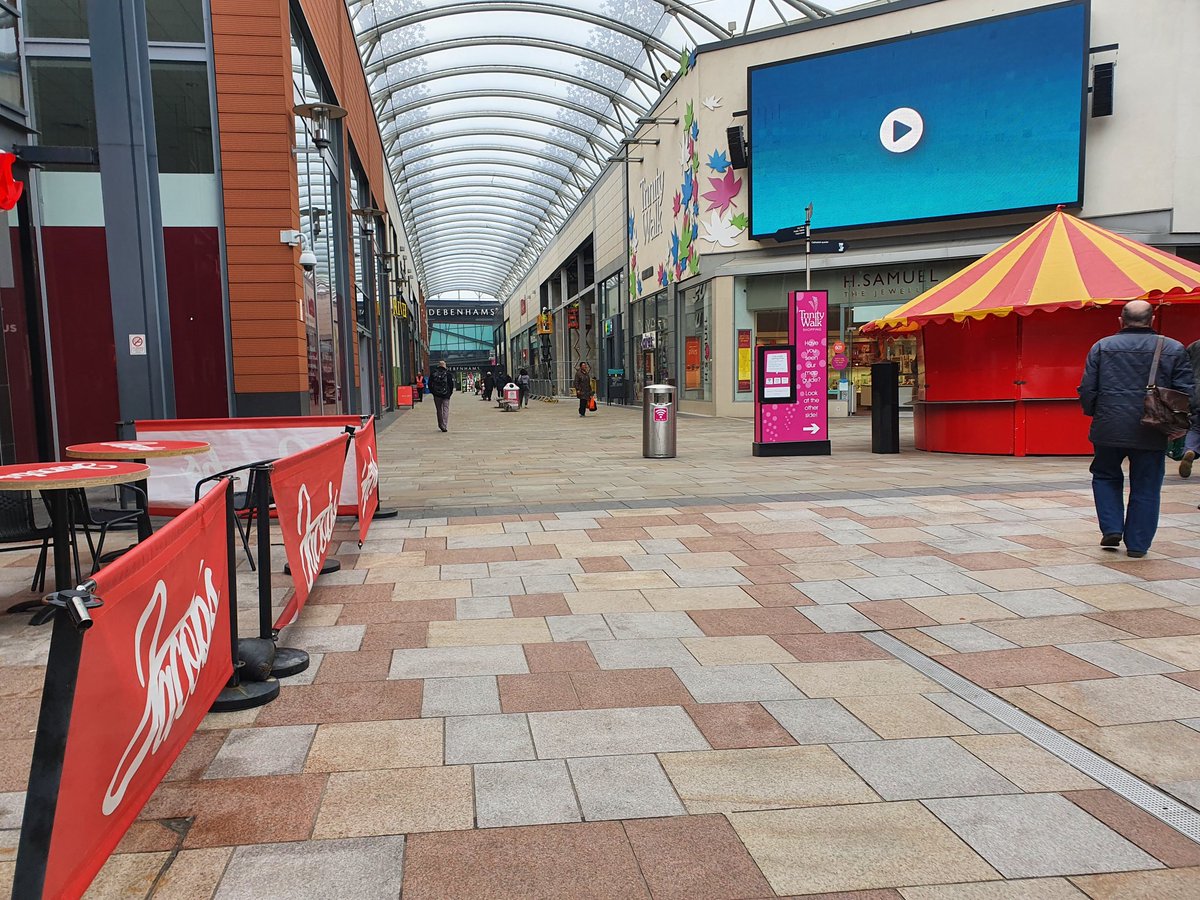 JamesTGlossop's tweet photo. Trinity Walk Shopping Leisure at Wakefield. (16/03/2022) #Wakefield #TrinityWalk @trinitywalk @JedKendray https://t.co/yQSvoeNjPN