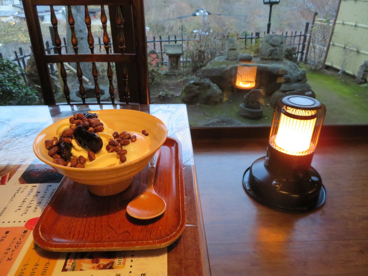 MiyukiAt's tweet photo. Japanese parfait.

#nasu #nasuhotspring #craftshopMichinoku #oldfolkhousecafe #cafe #Japanesecafe #parfait https://t.co/8zMGTtzKS3