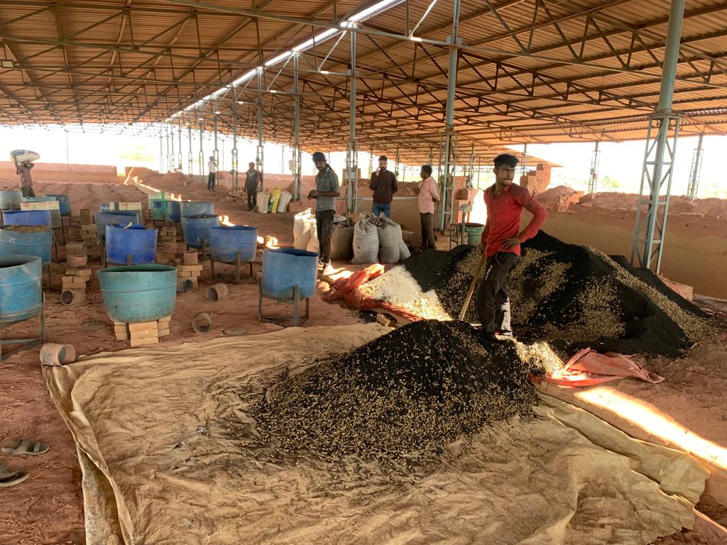 PSCST_GoP's tweet image. In yet another initiative to curb the #airpollution from stubble burning; @PSCST_GoP &amp;amp; @PPCBofficial conducted #combustion trials for establishing use of #paddystraw pellets as #cleanerfuel in zig-zag fired #Brickkilns...

@CMOPb @CsPunjab @JKAroraEDPSCST @pal_vig 
#greenfuel