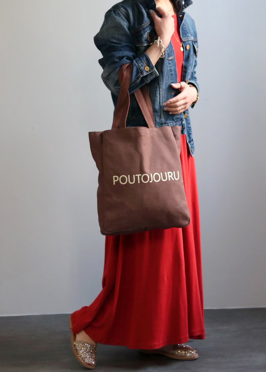 eri_happylife7's tweet photo. #今日のコーデ
#dress
#beams
#denimjacket
#spickandspan
#sandals
#ria
#bag
#poutjouru
#GUSCIO
@guscio_italy https://t.co/oBZwczf2r3