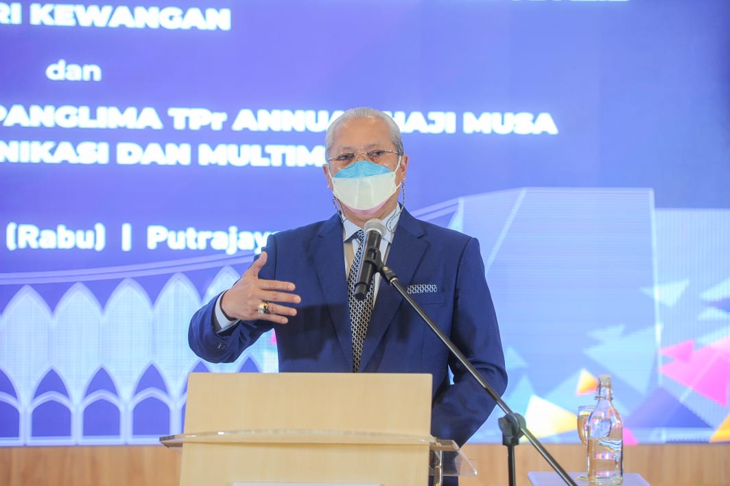 Model SWN dikekalkan demi memastikan perkhidmatan 5G yang lebih murah untuk rakyat. Selain daripada mengubah struktur pemilikan saham DNB kepada syarikat-syarikat telekomunikasi, kerajaan juga memutuskan untuk meletakkan DNB di bawah kawal-selia KKMM.