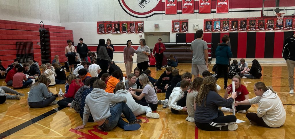 LoupCityPS's tweet photo. After Career Day yesterday, students celebrated Pi Day and the end of quarter with "minute to win it" activities! https://t.co/EqhGhH2LjM