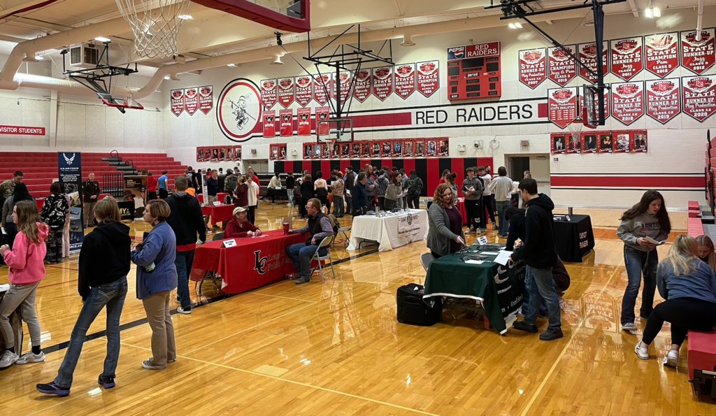 LoupCityPS's tweet photo. Yesterday we hosted our first Loup City Public Schools Career Day! Businesses and colleges were invited to speak with 7-12 students about their careers or college. Thank you to all of those individuals who volunteered time out of their days to speak with our students! https://t.co/aiKJggEKNj