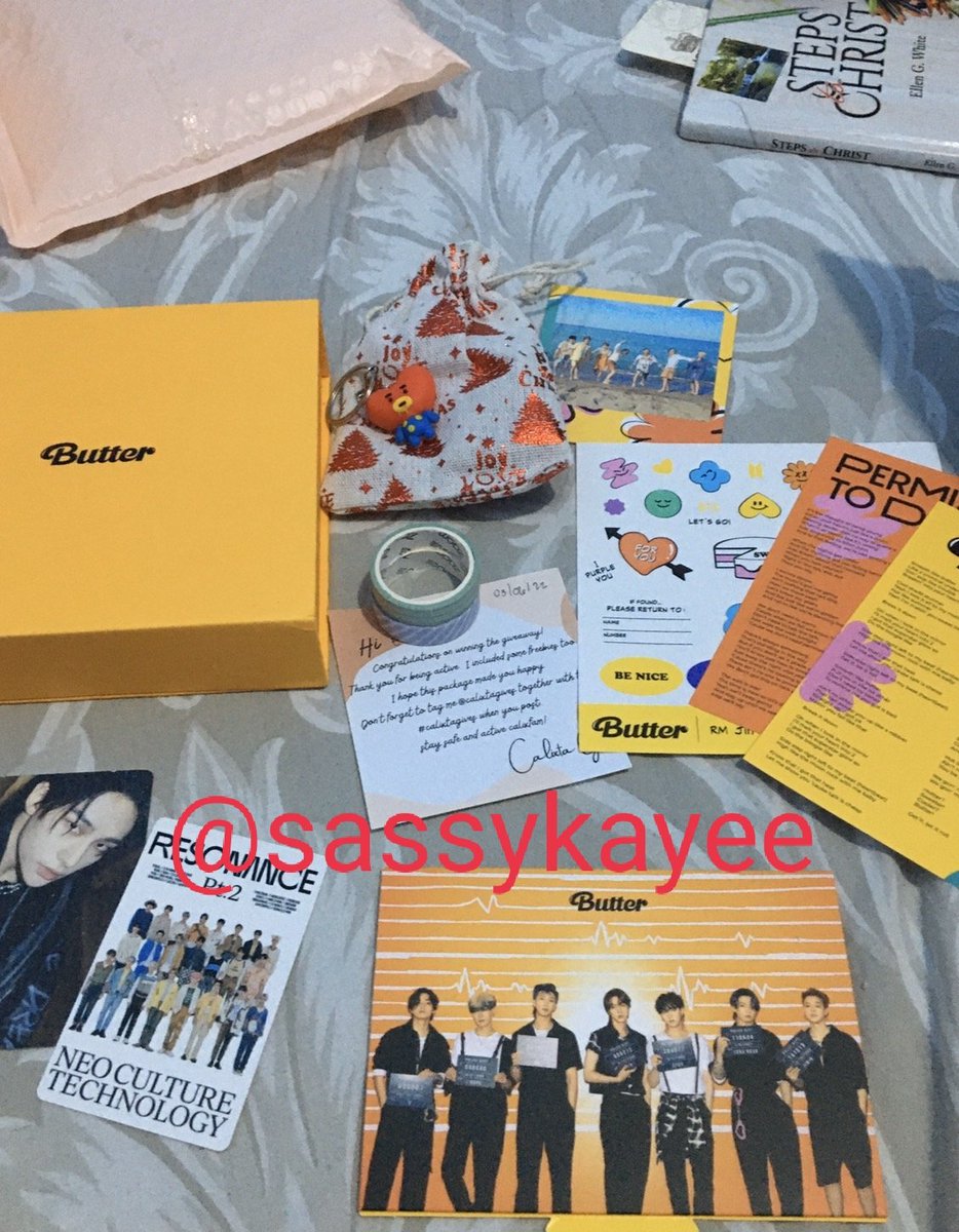 smilinghope23's tweet photo. Butter album is here π Thank you so much po @calixtagives πππ Super happy ko po talaga ππ This made my day π More blessings po sa inyo! God bless! Love you so much β€οΈ
#calixfam
#calixtagives https://t.co/8hz4FgfEpH