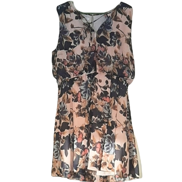 ShopZOOMnow's tweet photo. So good I had to share! Check out all the items I'm loving on @Poshmarkapp #poshmark #fashion #style #shopmycloset #maurices #miluma: https://t.co/jYquMDeqM8 https://t.co/sggS5DGrLe