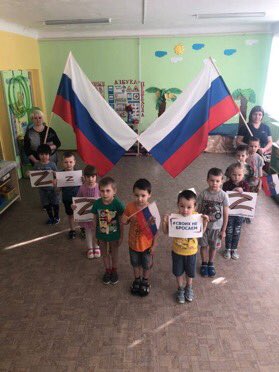 visegrad24's tweet photo. The Russian state is busy teaching the next generation of Russians to embrace wars of aggression.

No surprises here. https://t.co/09FqE0rMrx