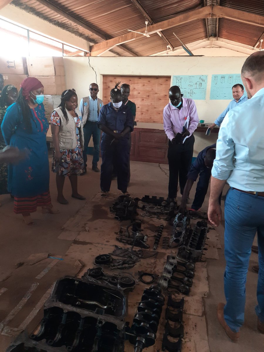NyantiSara's tweet photo. Young women breaking barriers to participate in development in South Sudan. I saw many students at the VTC with their babies in class. I also spoke to Ms. Susan Akole who brought her baby with her to the Internet Hub to complete an assignment. https://t.co/CMXewMFqja