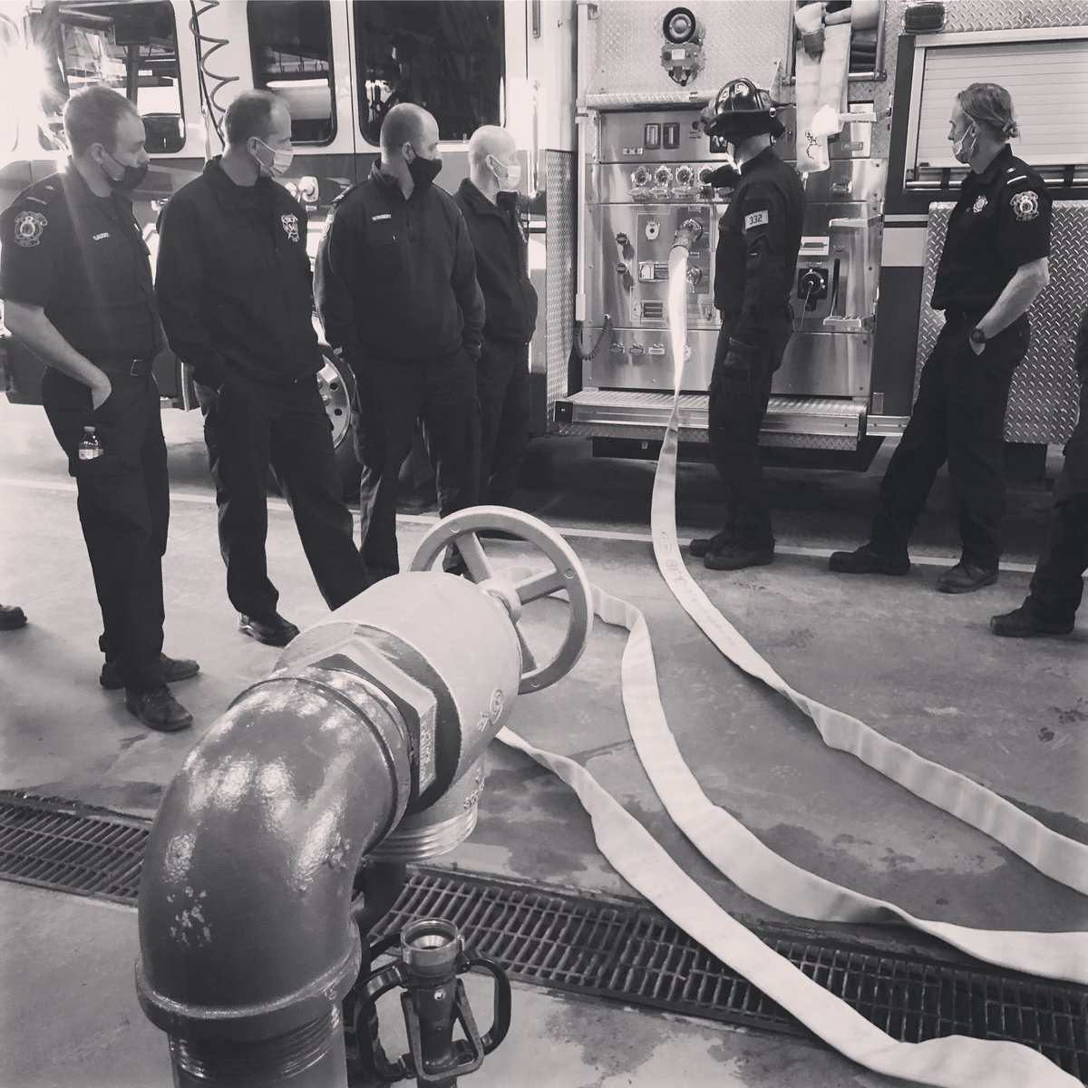 FirehouseTrain1's tweet image. Soon.🚒 @HighRiseUnit 
#hosestretch #pumpops #highrisefirefighting #commercialfires #professionaldevelopment