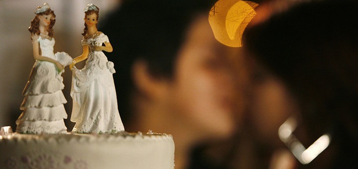 gionatanews's tweet photo. Dal NOI, la prima fiera per matrimoni LGBTQ+ - Dialogo di Katya Parente e Silvia Lanzi con Alberto Groppelli
L'intervista di oggi è un po' anomala, in quanto oggi lascerò la parola alla mia dolce metà, Silvia Lanzi, che ho co ... - https://t.co/UPtkm6FfJS #DallItalia https://t.co/saBw3OHcOo