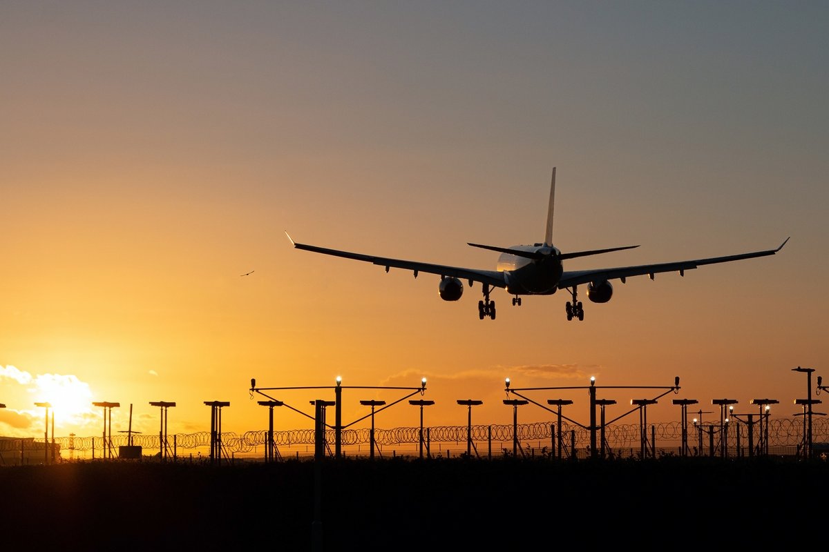 FrostSullivanIN's tweet photo. In his article for @MobilityOutlook, @Frost_Sullivan's @AbhilashVarkey explores key initiatives in the path towards #NetZero emissions in commercial #aviation &amp; highlights digital tools for #sustainability for #airlines, #airports &amp; #Aircraft OEMs. https://t.co/QWXzHGUVoM https://t.co/M18VS4UbKv