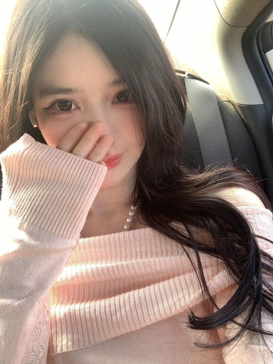 宝宝们有什么骚骚色色的好文案吗？我小脑瓜子实在想不出来了 https://t.co/7spUzIVhsB