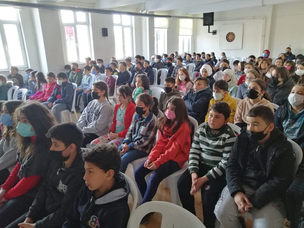 SaraylarM's tweet photo. Rehber Öğretmen Ezgi Ceren Kayahan Organ, öğrencilerimize bağımlılıkla mücadele eğitimi verdi. Marmara Halk Eğitim Merkezi Müdürlüğü ve Öğretmenimize teşekkürlerimizi sunarız.

@TC_Marmara
 
@TC_Balikesir
 
@MarmaraMem
 
@MarmaraHem https://t.co/JIYmKKMXa3