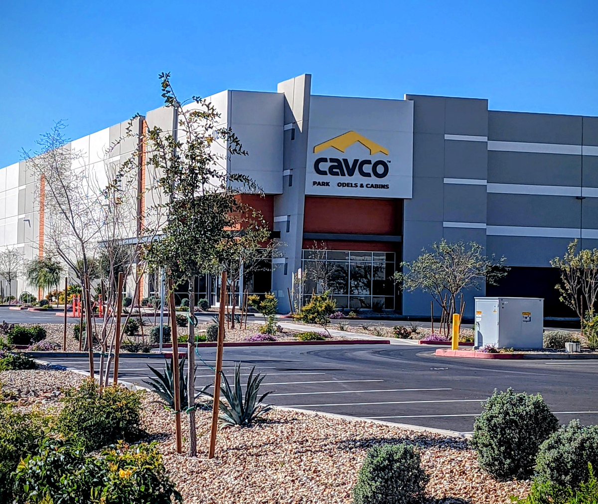 cavcoindustries's tweet photo. Signs of progress! Two new large “Cavco” signs were erected at the east and west entrances to #Cavco’s new (under-construction) park model manufacturing facility last week in Glendale, AZ. Recruiting starts next week! #jobs #careers #manufacturedhousing #parkmodels #tinyhouses https://t.co/dviHvDJgLv