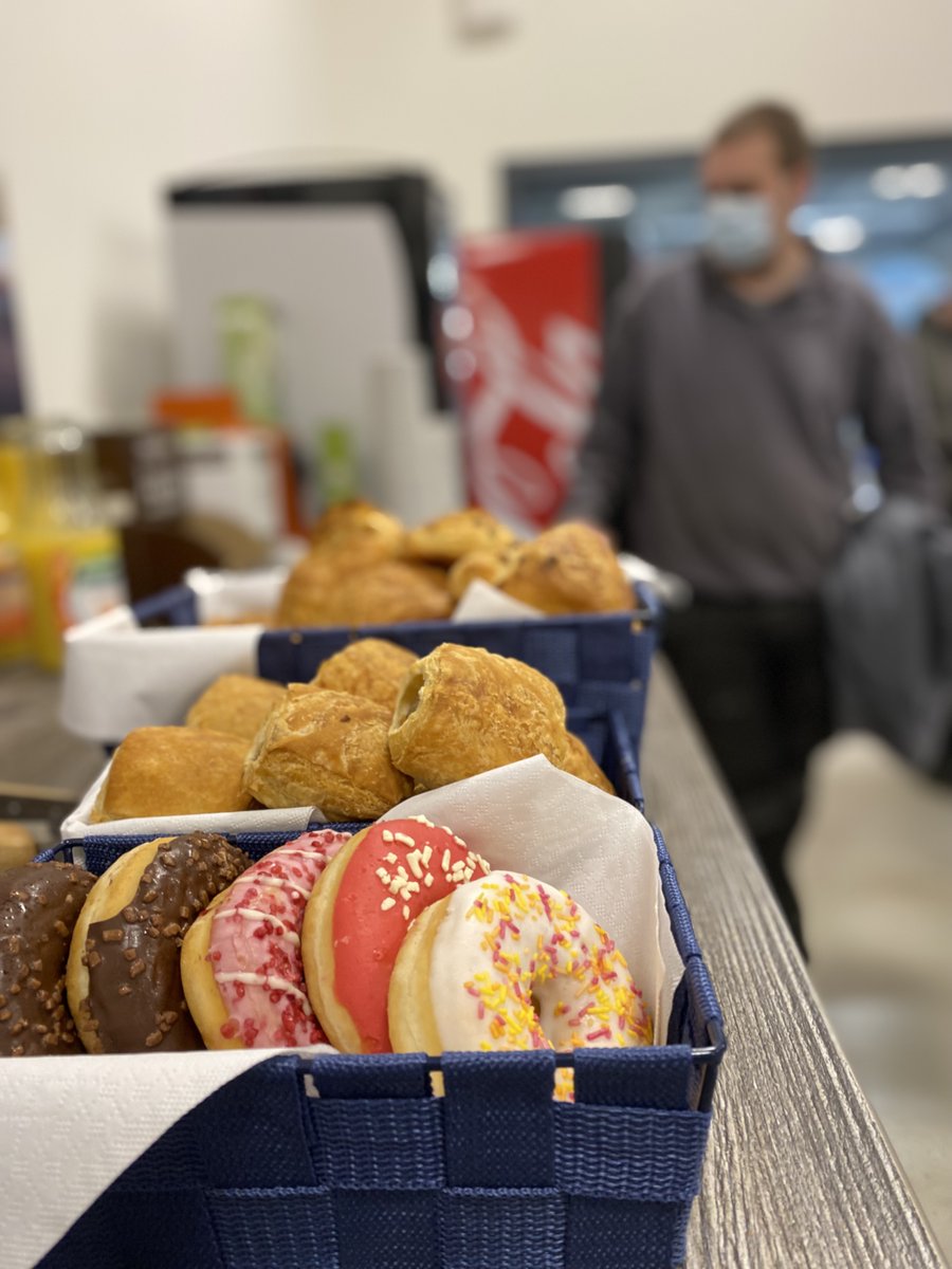 Recticel Insulation ontvangt jullie graag deze ochtend bij CPE in Kontich van 7u tot 10u voor een gratis ontbijt en isolatieadvies. 🥐 Wij zijn er alvast klaar voor! Kom langs en maak kans op een stevige Makita werfradio. 📻🎵