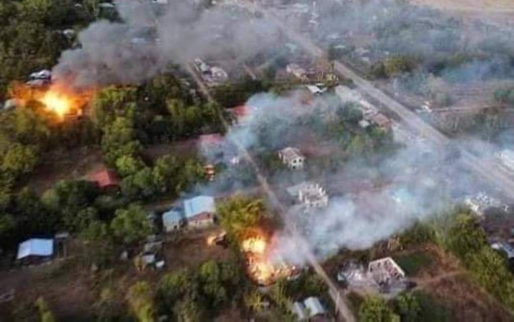 JusticeMyanmar's tweet photo. "ASEAN centrality" = complicity w/ #MyanmarMilitaryTerrorists as they commit grave crimes incl. #WarCrimes. War criminals in Cambodia for military intelligence &amp; defence force chiefs meetings.

International community must stop hiding behind ASEAN &amp; act decisively to stop junta! https://t.co/yAkbgoJHV9