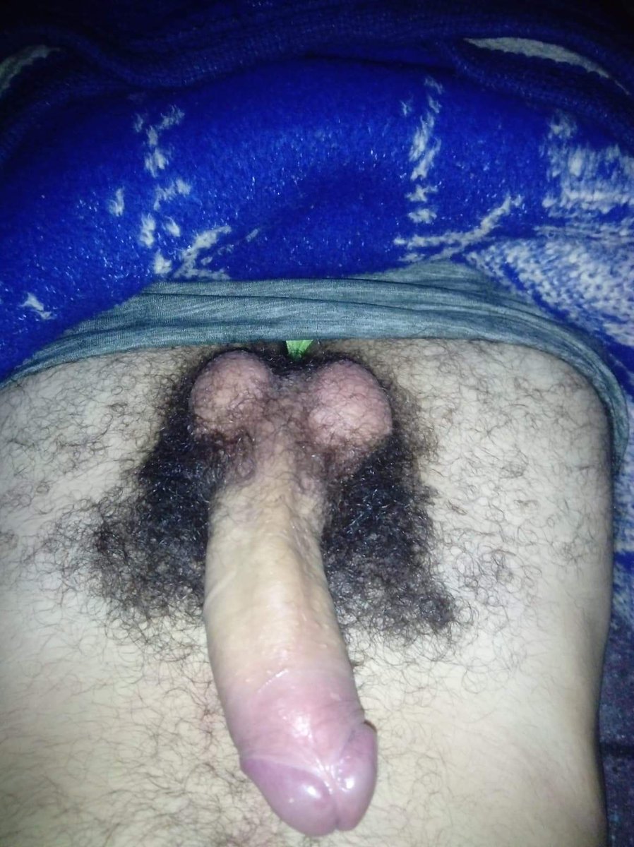 HPIL6977's tweet photo. El es Gabriel López #HeteroEngañado con novia. Es del Estado de México 🇲🇽, tiene 20 años y está peludito 🥵🍆🍑💦
#heteropack #heterodesnudo #heterosbrotheragem https://t.co/oEsykRlK1H