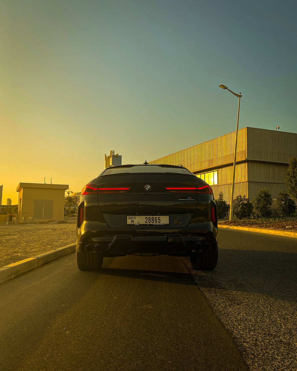 BMW_AGMC's tweet photo. Hitting the golden hour with The X6 M Competition. ☀️
📸: @bmwxv
Don't forget to tag your pictures with #BMWAGMC for a chance to be featured on our page.
#BMWX6M #BMWX6MCompetition #TheX6M #BMWAGMC #BMWdubai #dubaicars #sunset https://t.co/LYAwUMEmsH