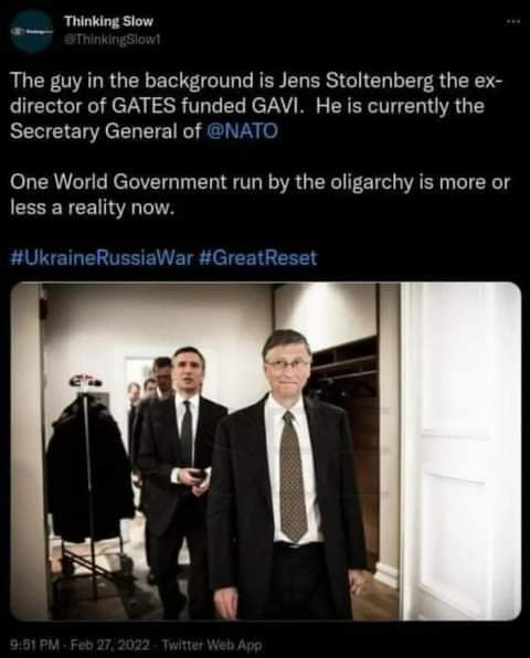 الرجل الذي يظهر في الخلفية هو جينس ستولتنبرغ ، المدير السابق لـ Gates الممول من GAVI. هو حاليا أمين عامNATO🤔🤔💥‼️
👈أصبحت حكومة عالمية واحدة تديرها الأوليغارشية حقيقة واقعة إلى حد ما الآن💥💥.