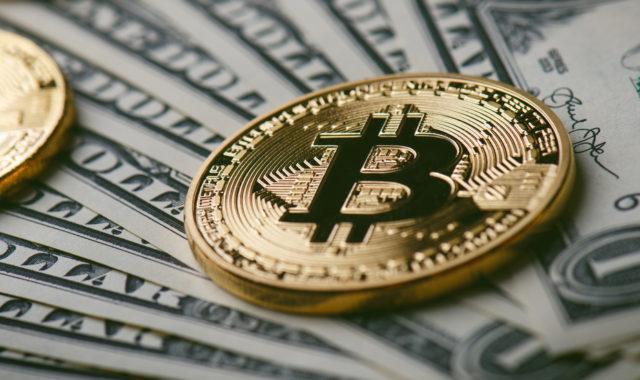 realCoinFly's tweet photo. 🆕Bitcoin🪙 Tops $41K📈 in Crawl Back From $37K Weekend Lows📊

👇Read more at👇
🌐https://t.co/iR9lMdNRDW

#News #Crypto #CryptoNews #USA #coinfly #Mining #tradingcrypto #Bitcoin #BTC #Cryptoverse https://t.co/WYKYgvL1p6
