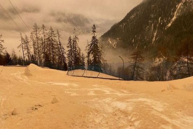 elivito's tweet photo. Spettacolare: 
#neverossa su #alpi e #pirenei 
#Sahara #SaharanDust https://t.co/sUocnnv1Hc