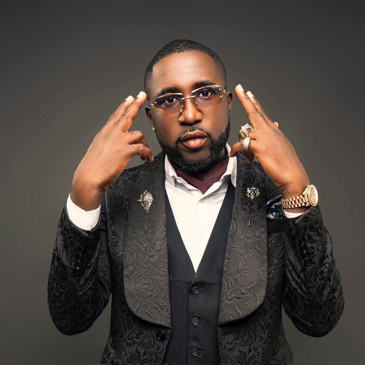 Duruofficial_'s tweet photo. It's been a while, but it's about time.. #welit #wayte https://t.co/gj31h0dAn6