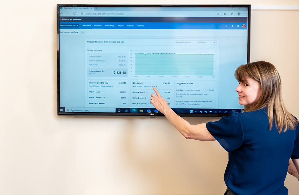 Spicerandco_'s tweet image. Have you been thinking about using Xero as your online accounting system in your business,
Here is a list of features.  Contact us for help and advice as we are a Xero Gold Partner.  We also offer full training. 
ow.ly/7t3t50IhQ1V

#XeroPartner #XeroAccountant #XeroHelp