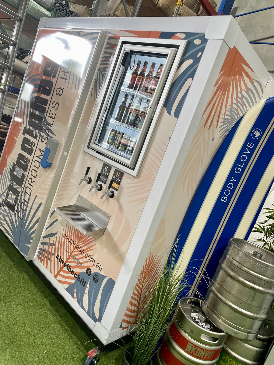 Coolphase4's tweet photo. "Welcome to the Jungle" Room  🤙

How good is this custom built display cold room? Fitted with Nukatap taps from @kegland_com_au and a legendary glass door insert from #gannonfabrications!

#coolphase #coldrooms #ahgexpo #nukatap #livethechill https://t.co/ZU8INKLLKR