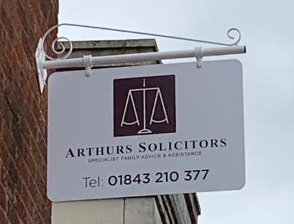 ArthursSolrs's tweet photo. We are a recognised and well-experienced family #law firm based in #Birchington, #Kent. We serve clients across the South East and London. 

https://t.co/4UFXZXEvIZ #FamilyLaw #ThanetSolicitor https://t.co/zoE2MuGJLD