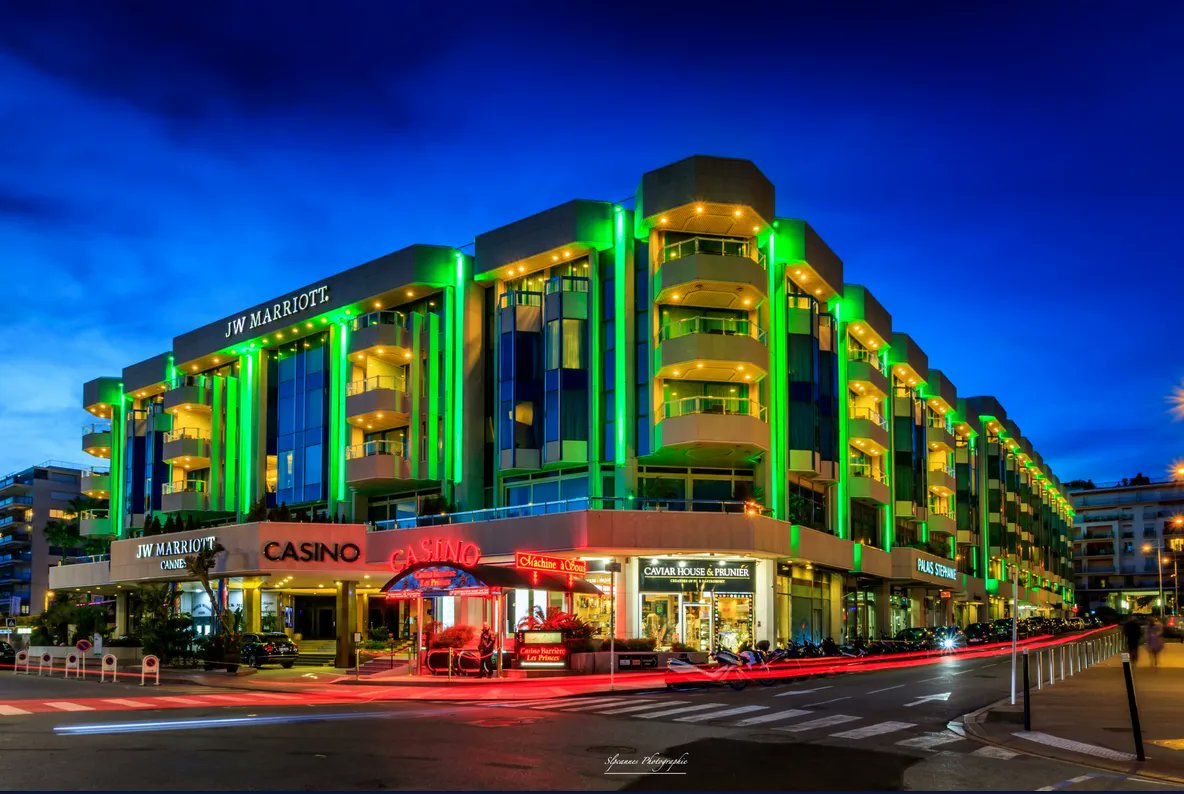 Cannes_France's tweet photo. ☘ #SaintPatrick : Demain, jeudi 17 mars, #Cannes s'habillera de vert !
📱 A vos smartphones et appareils photos ! 😉
📷 @slpcannes
#CotedAzurFrance #CannesFrance #StPatricksDay #GlobalGreenings https://t.co/4UEwqOlsrR
