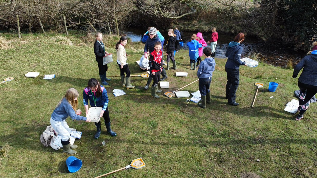 sammachin18's tweet photo. We had a great time doing orienteering and stream studies yesterday! 🗺🧭🐟@Macawclass51 @Norbridgeschool @NottsOutdoors
#StMichaels #Hathersage #Orienteering #StreamStudy https://t.co/NS9E0NAY4q