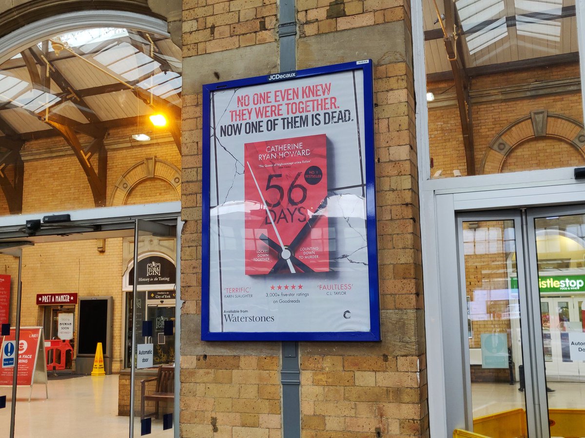 aimediocre's tweet photo. Welcoming me to York station this morning 💥
#56DaysBook
@cathryanhoward https://t.co/Qz4wiceSKw