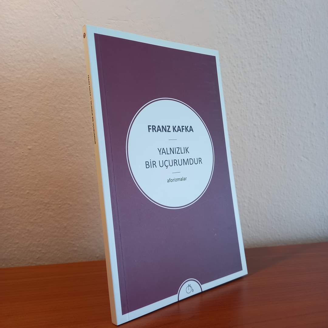 30,00 ₺
(Ücretsiz Kargo)
Yalnızlık Bir Uçurumdur (Aforizmalar)
Yazar: #FranzKafka
Yayınevi: Aylak Adam Yayınları, 2016
Cildi: Karton Kapaklı
Durum: İkinci El
Kondisyon: Yeni Gibi
Raf Kodu: 2
#yalnızlıkbiruçurumdur #aforizma #aforizmalar #ikincielkitap #sahaf #izmirlisahaf