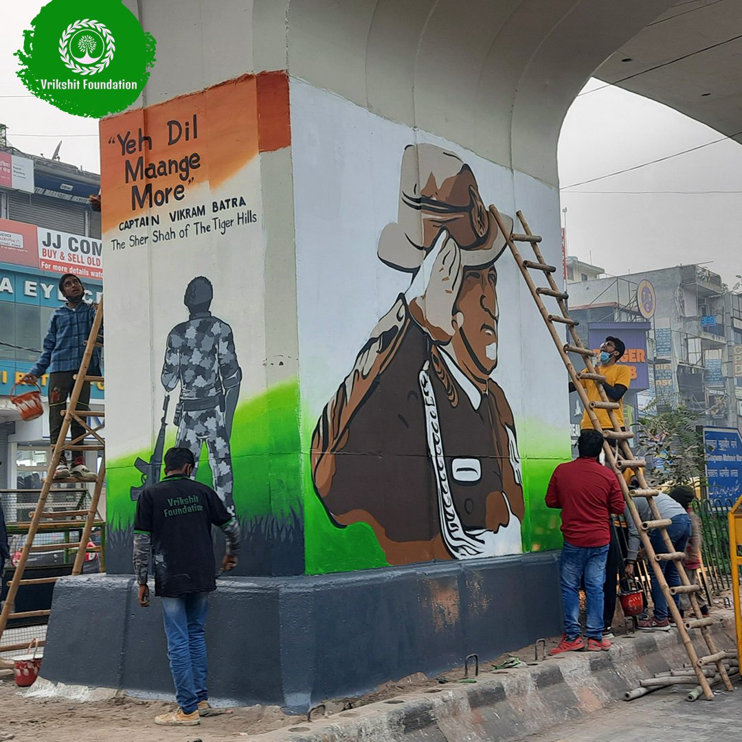 vrikshit's tweet photo. Heartfelt tribute to India's first CDS, General Bipin Rawat ji on his birth anniversary. 

CDS Bipin Rawat Mural - 📍Sai Baba Chowk , Rohini Delhi

@Tiny_Dhillon @LestWeForgetIN @PMOIndia
#CDSBipinRawat https://t.co/Hm4vA6Q9y0